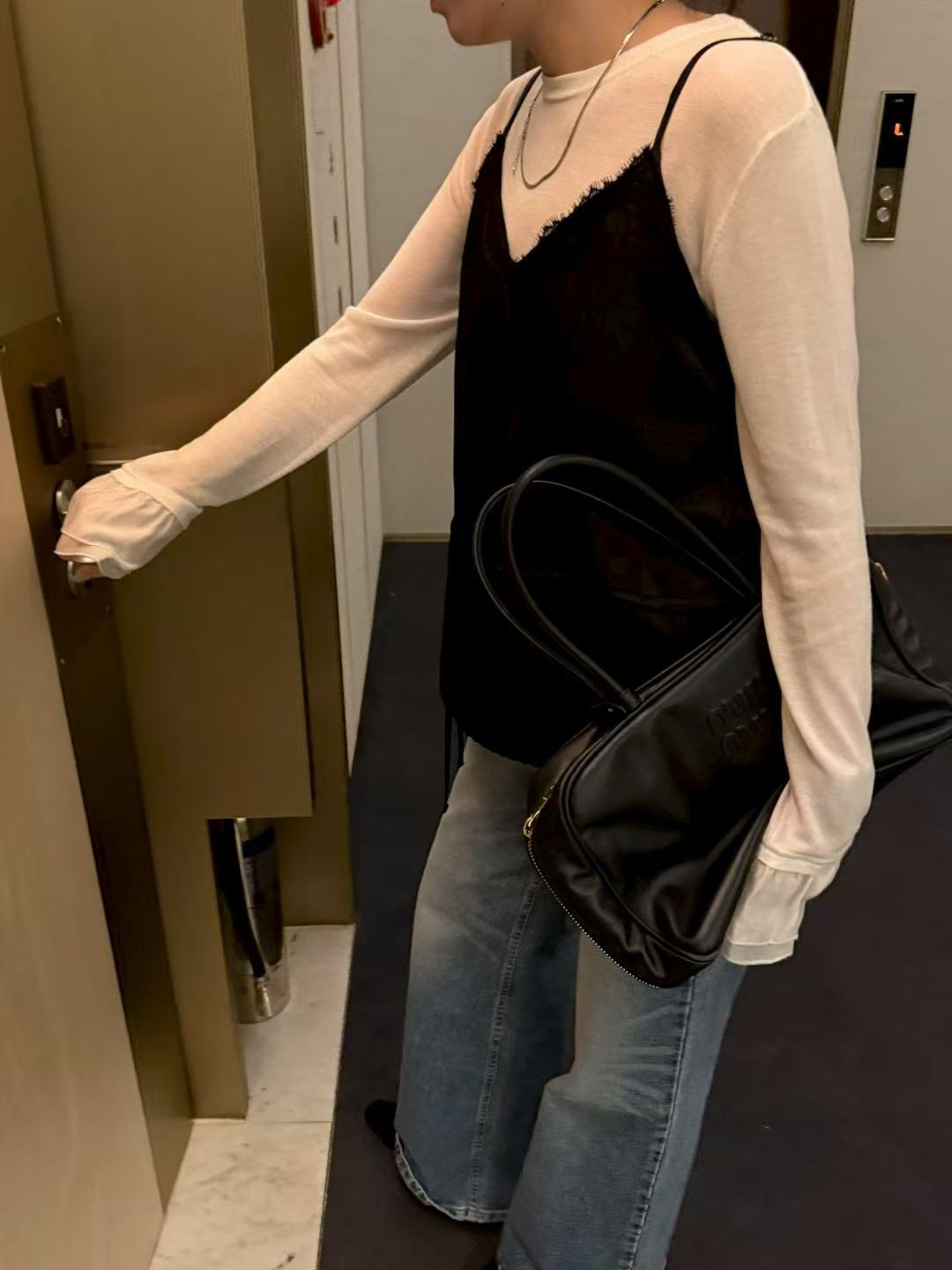 765b3876d1989e6a6d2c4236c6952e9d