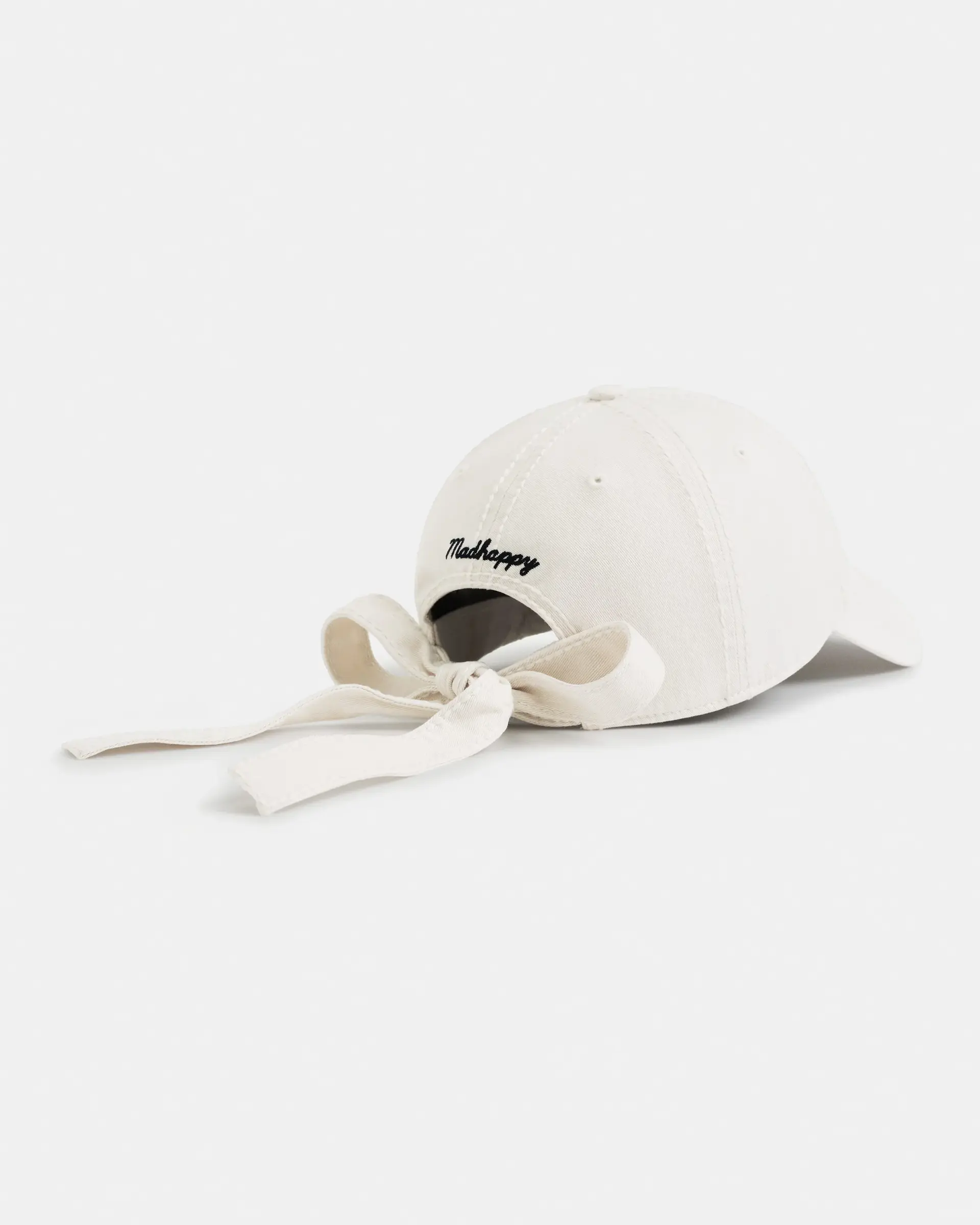 Madhappy-Yankees-47-Bow-Hat-Flat-Pearl-02