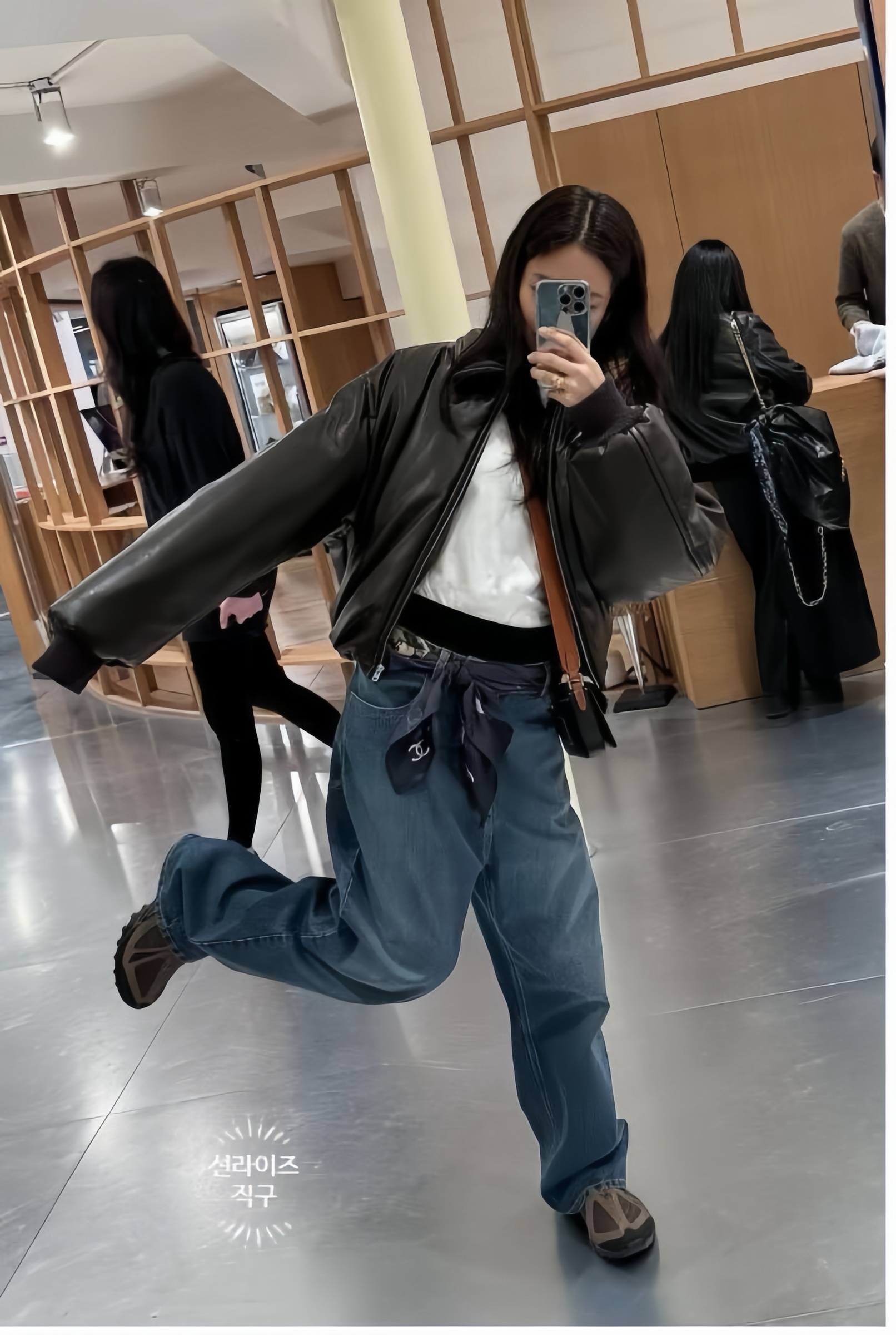 1CFC9980-1A9F-4607-A95D-4EB4925C432F