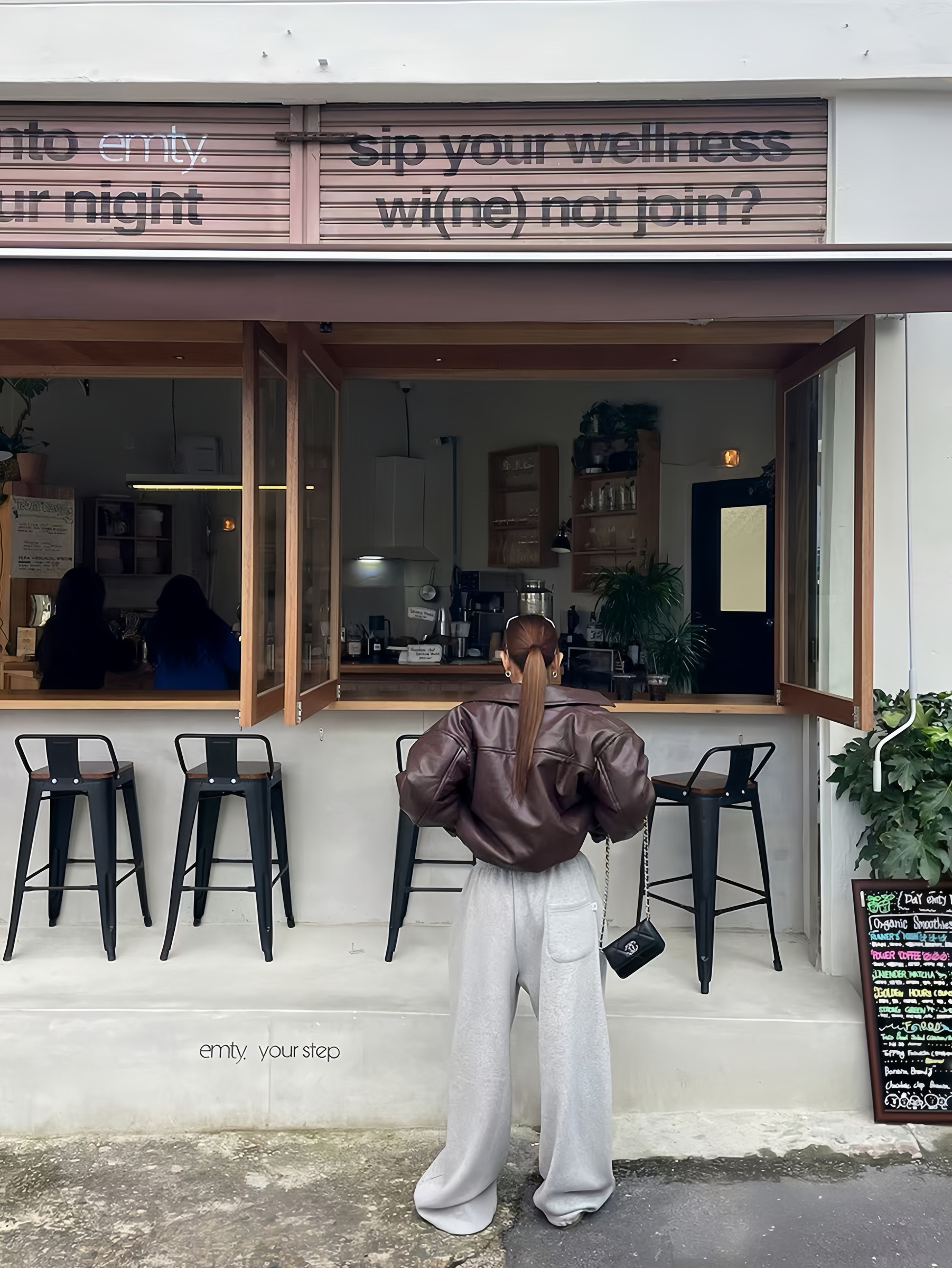 F9E71632-32E3-4B71-B811-862FEA7AA3E5