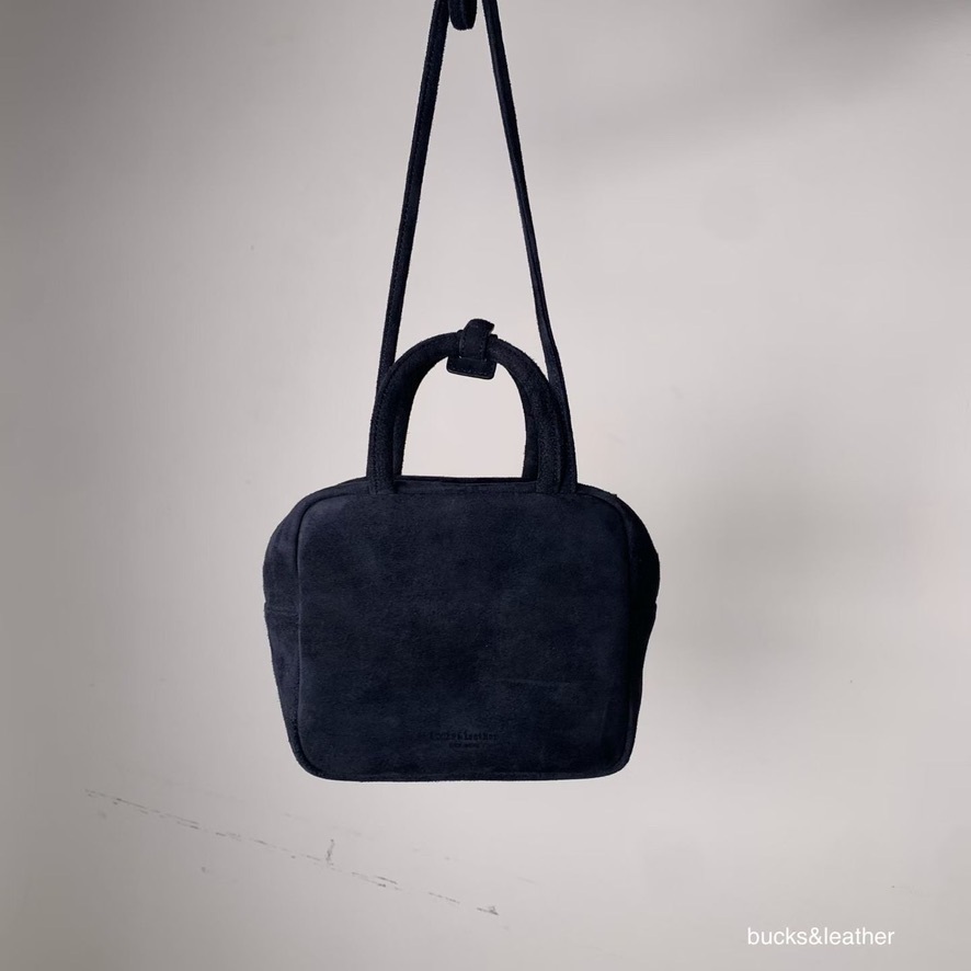 463F6AEF-CE3B-484C-A41C-A8B393D9C3DC_1_105_c