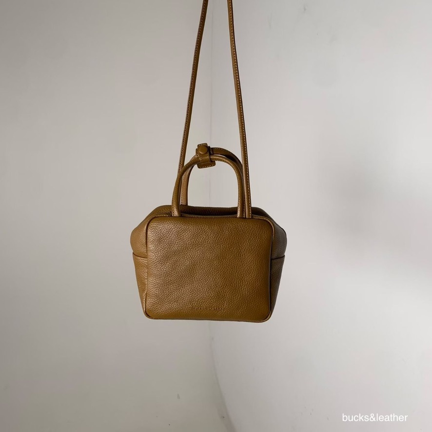 A2A037AC-ED69-4E32-A5C3-5CB724D6575A_1_105_c