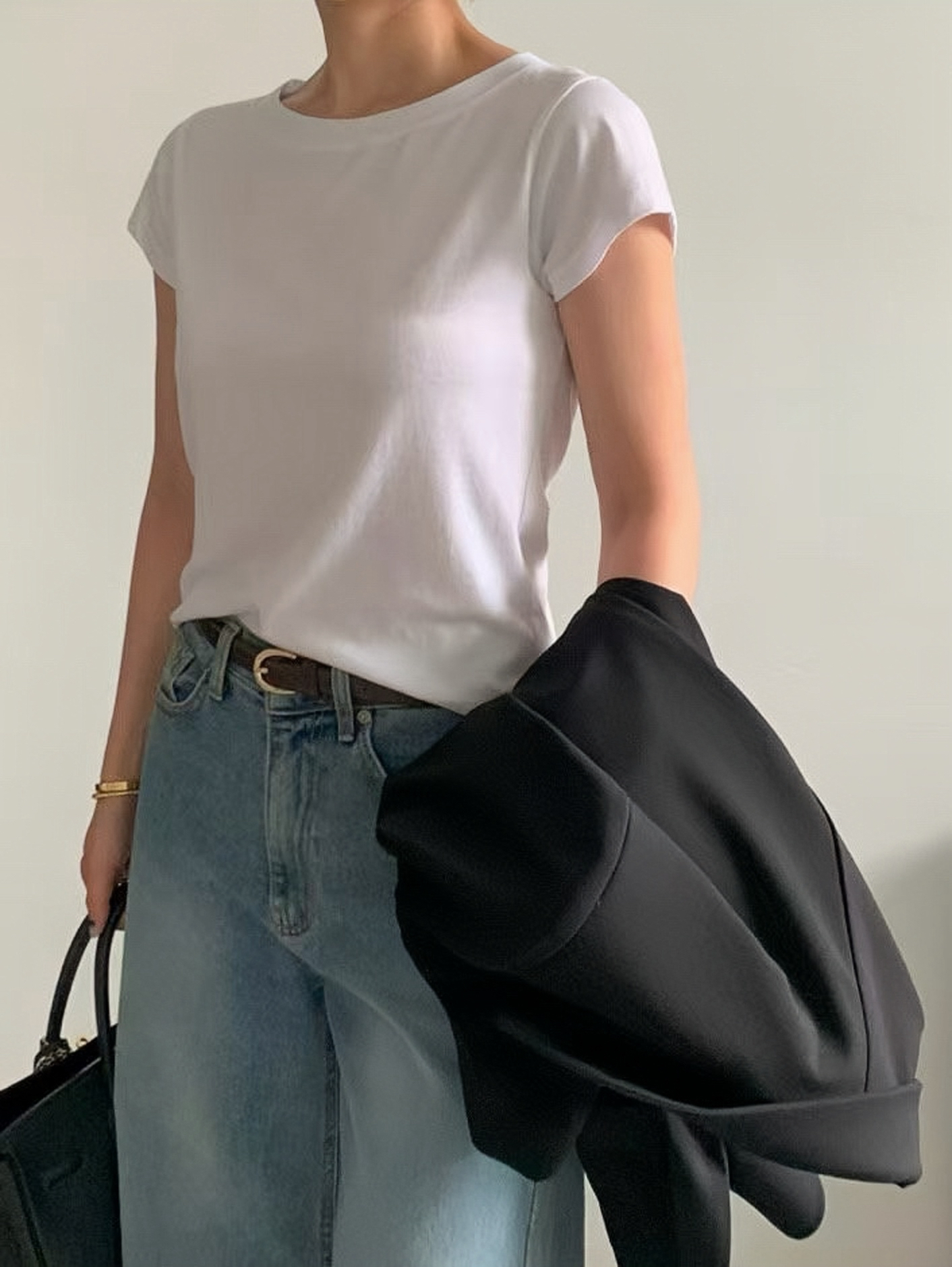 D6F44DC9-BEE0-4347-B420-CF7B1FD76801