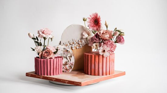 DESIGNER CAKES | Brown & Sugar