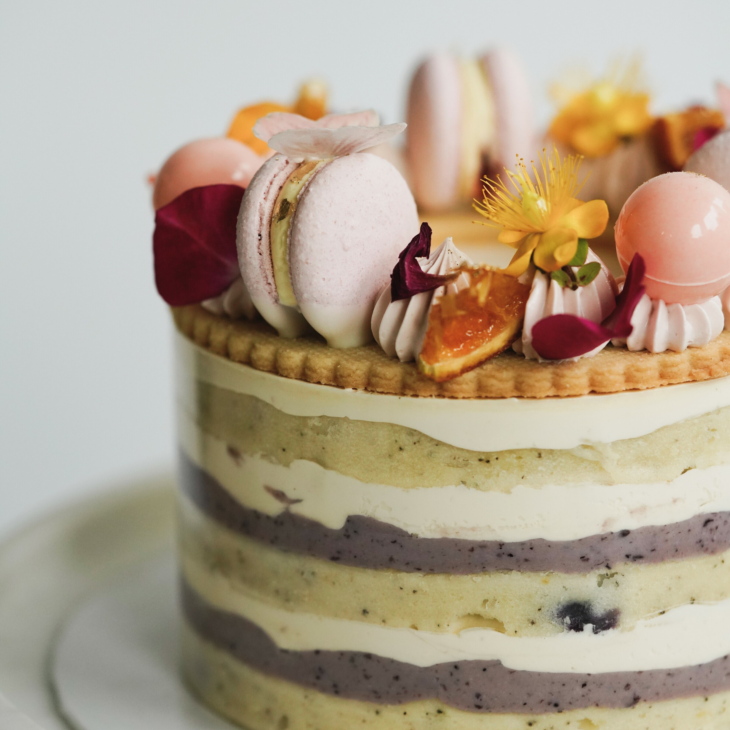 Bare it All: These Naked Wedding Cakes are Our New Favorites - Bridestory  Blog