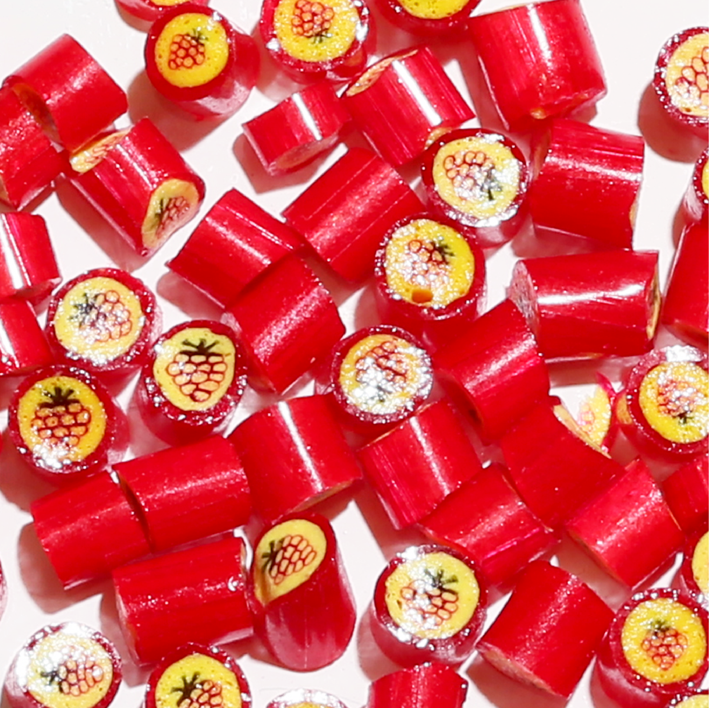 Sticky Product - Glass (Strawberry) STM-GLA-STB-95-03