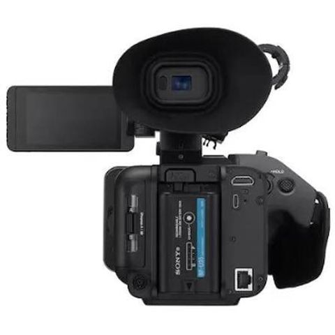 HXR-NX800-1