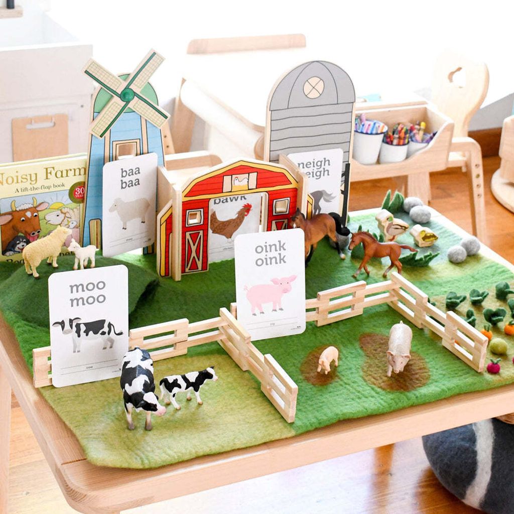 large-farm-small-world-play-5