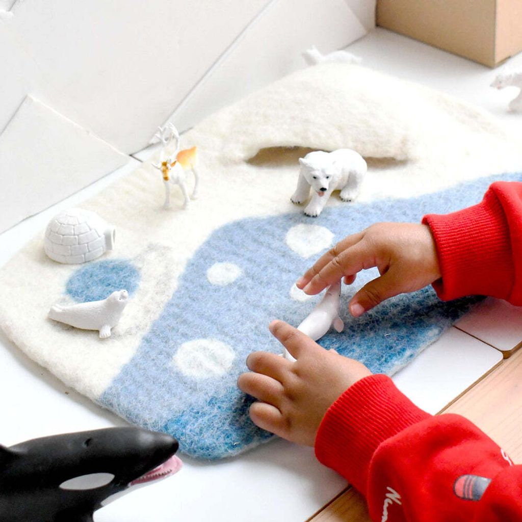 arctic-snow-playscape-playmat-9