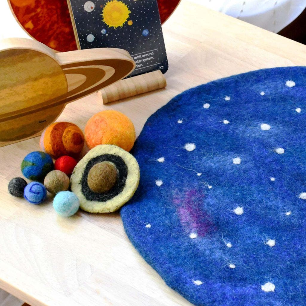 solar-system-galaxy-playmat-13