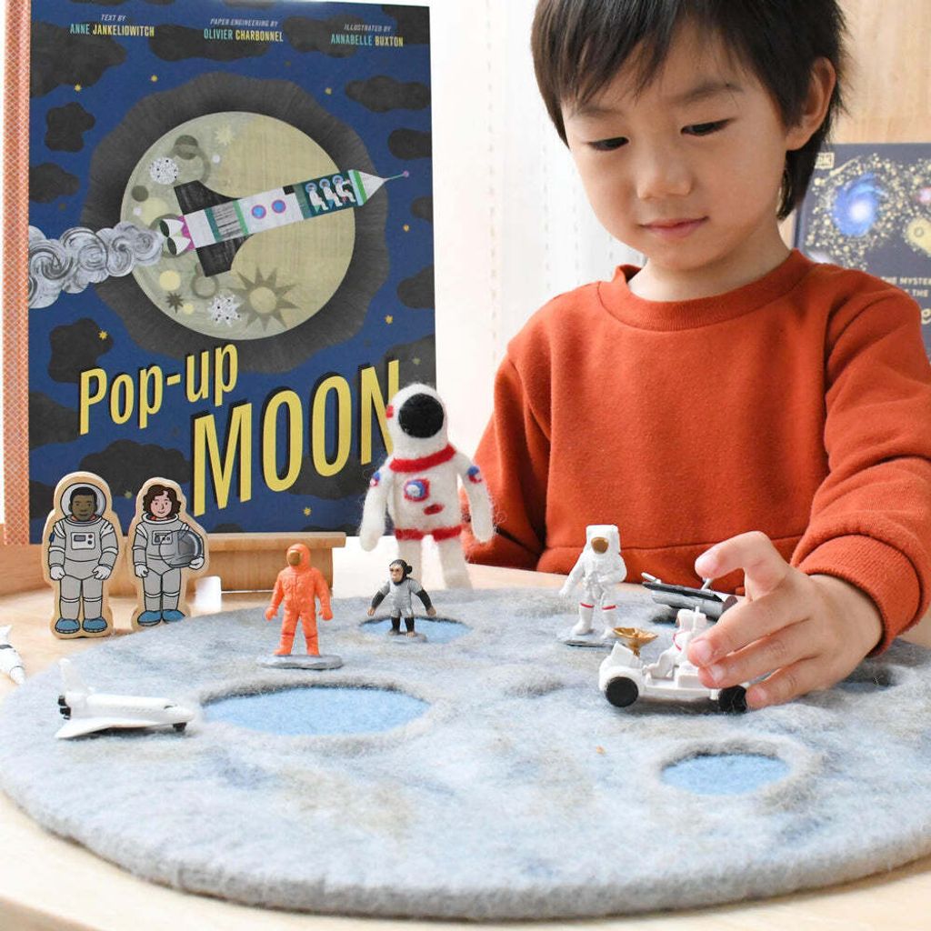 moon-crater-space-playmat-15