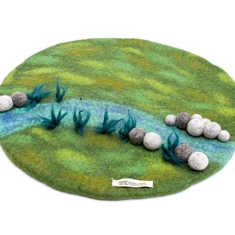river_round_playscape_playmat