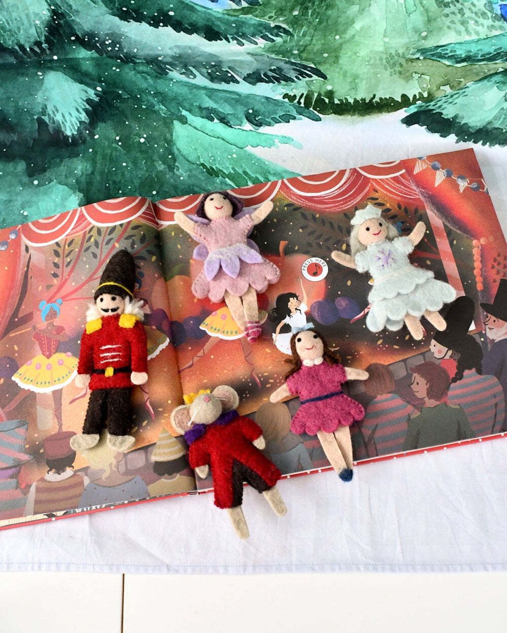 Nutcracker-Finger-Puppets-4