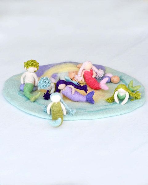 Felt-Waldorf-Mermaid-32_167fd824-0659-4447-a535-d05f0c3de65e