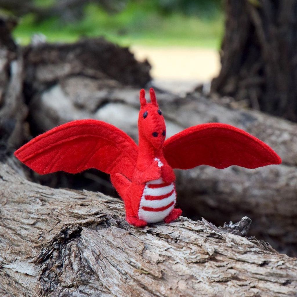felt-dragon-toy-4