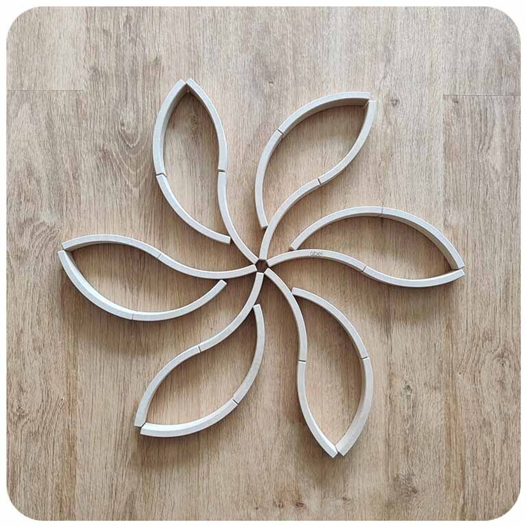 abel-blocks-mini-rewood-24-lifestyle-little-flower