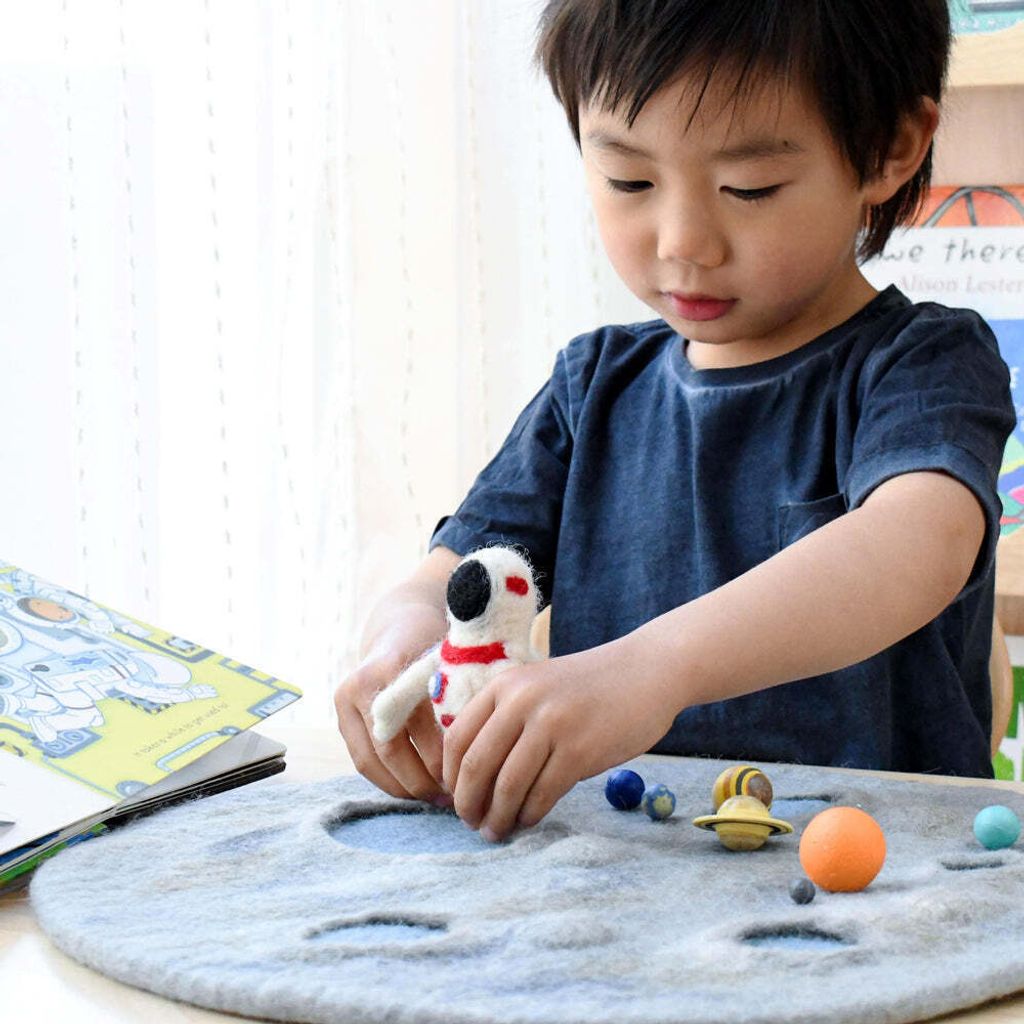 moon-crater-playmat-6