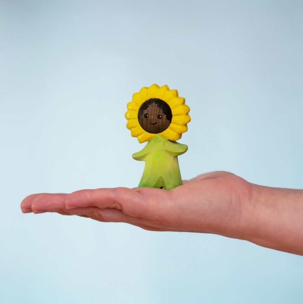 flower-child-sunflower~5869133