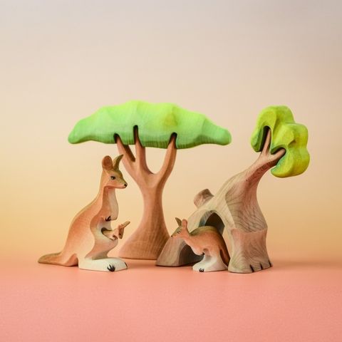 mama-kangaroo-joey~7882