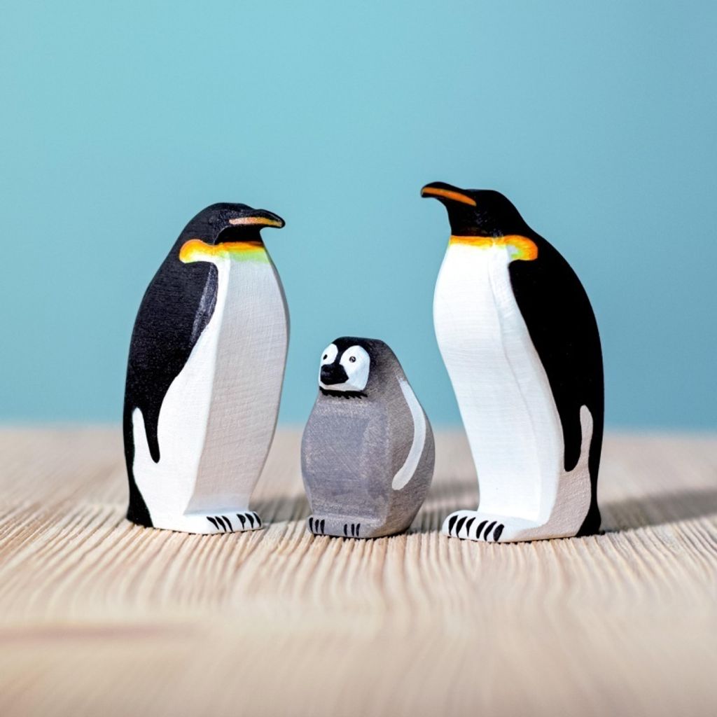 penguin-chick~3182