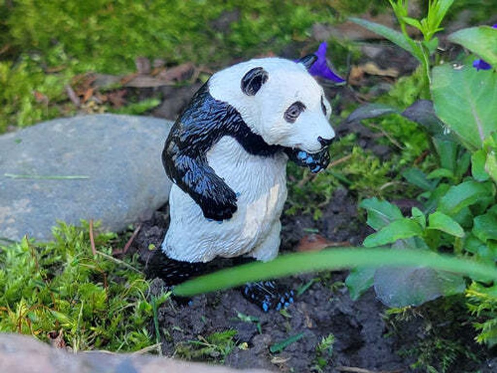 ToymanyStandingPandaCubFigurineToy-outdoor