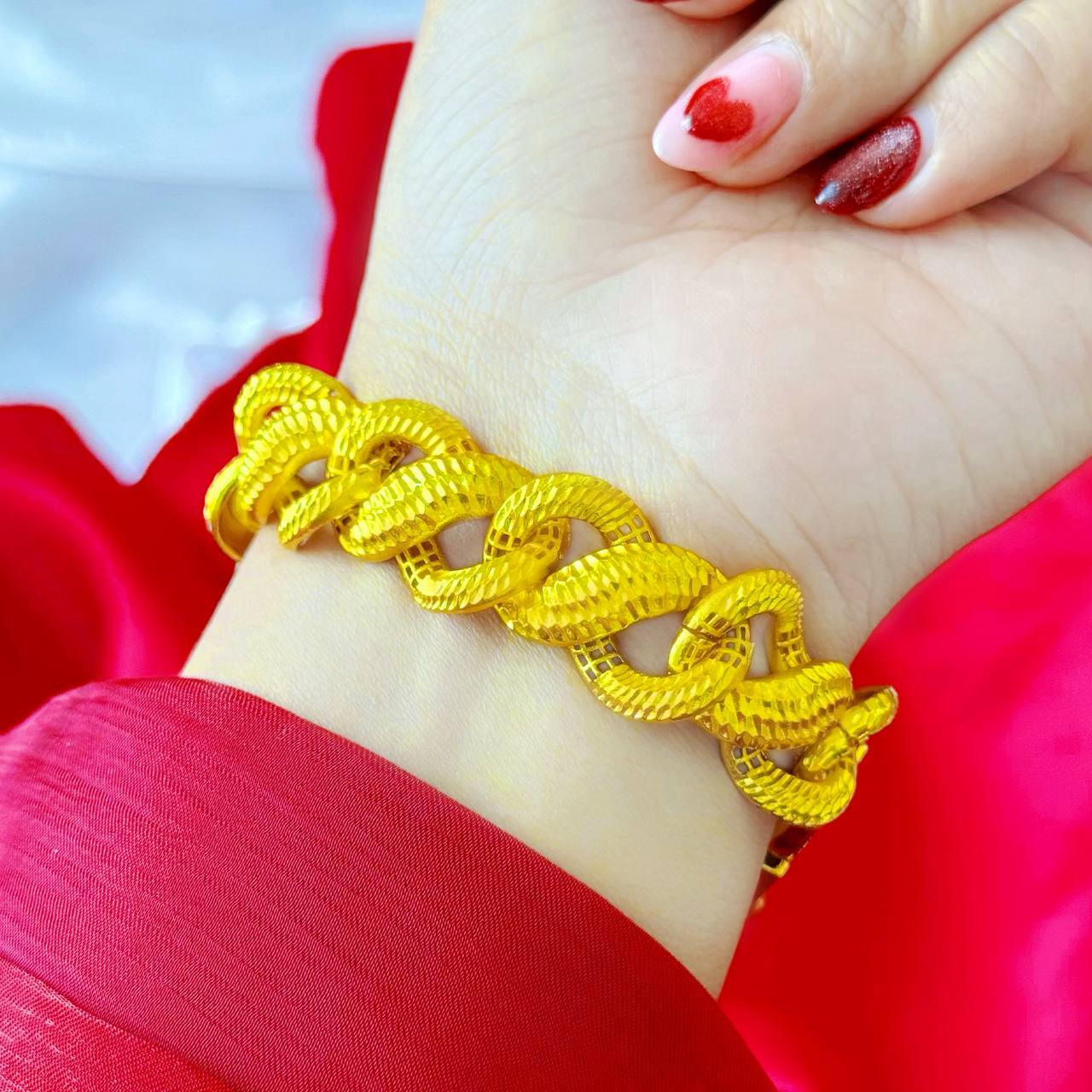 image_B8931883-55F1-4358-99A9-BA041E3CFE68_1763365115