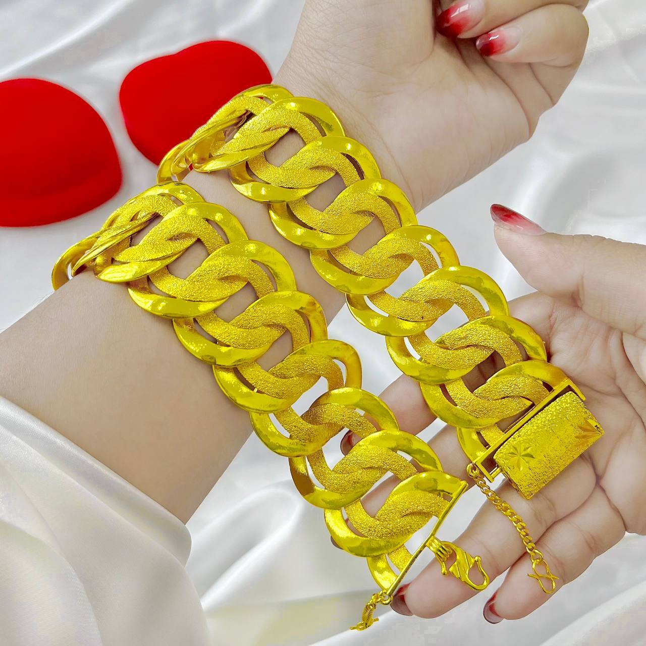 image_9AB33786-483F-416C-B74B-078F226D4D11_1763424324