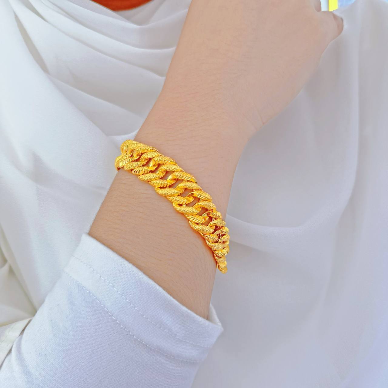 image_FE5E4681-5FD2-448F-A94B-DBE617A0414C_1763975407