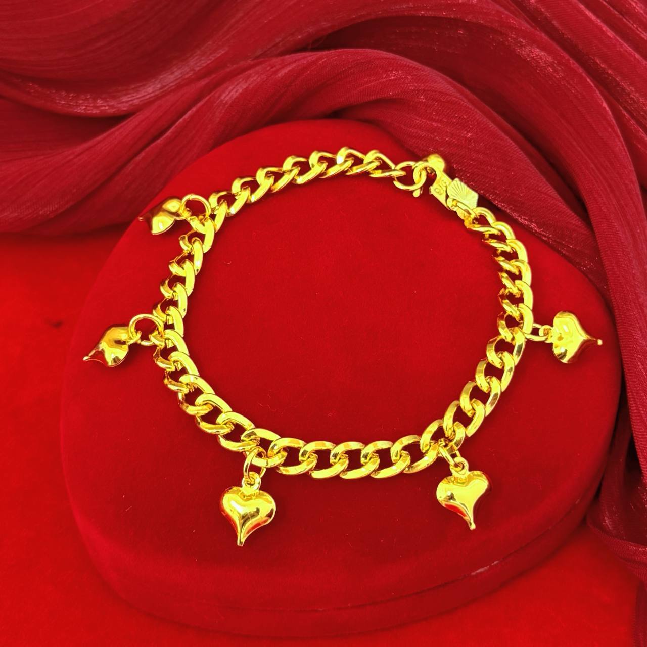 image_3C634A38-8164-4481-86C7-6723812ED116_1764386484