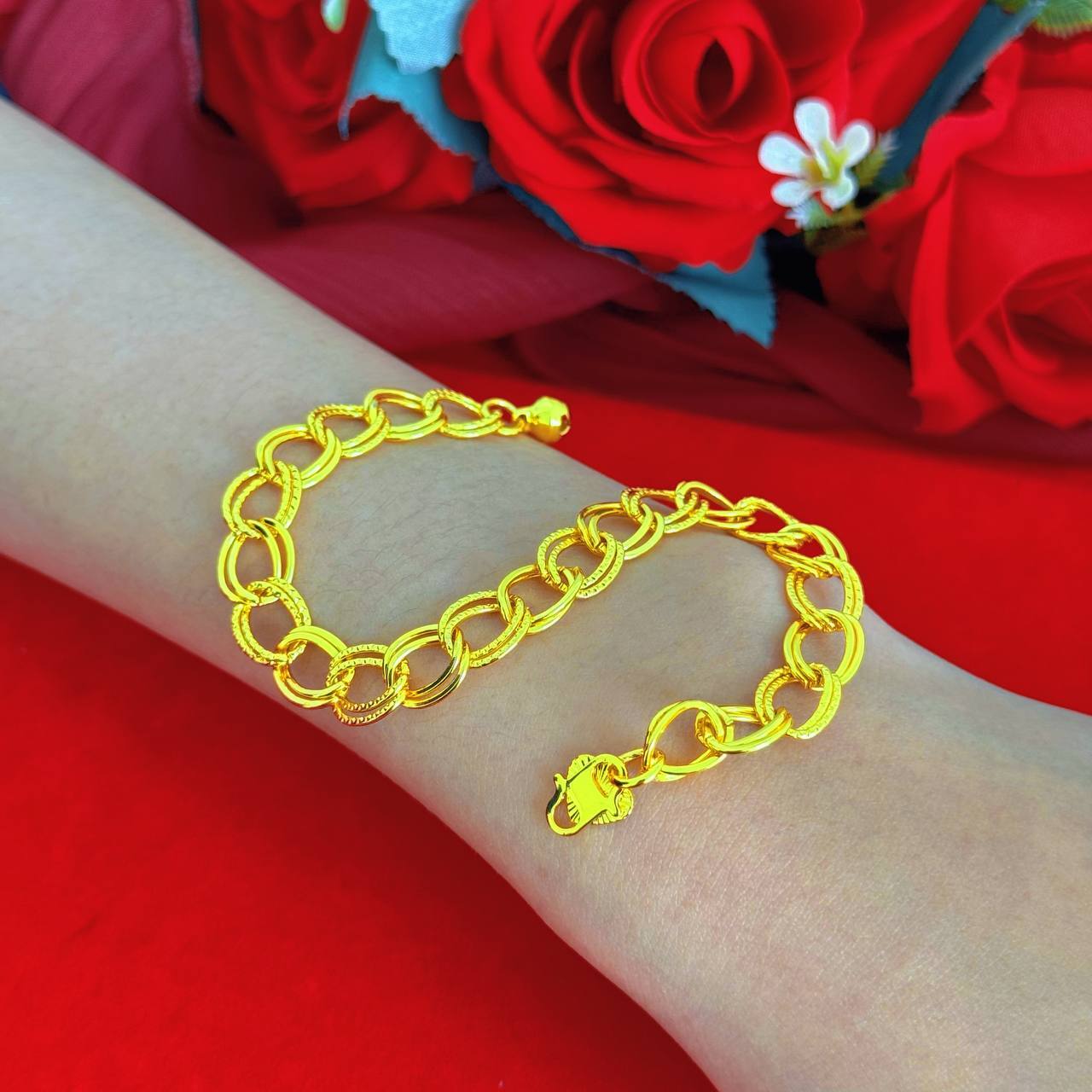 image_77EF64C1-A026-40ED-8005-16CBE6188343_1764388081