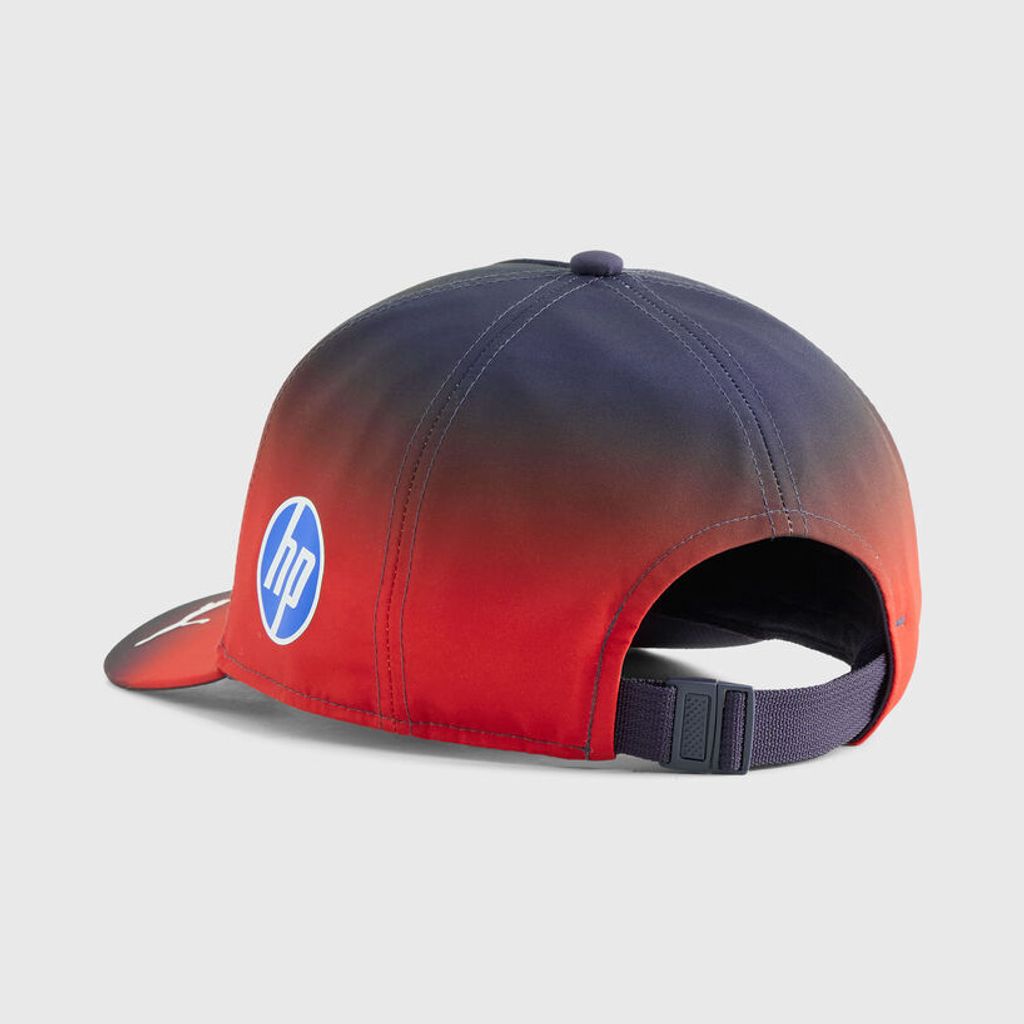 701239024001_pp_02_ferrari