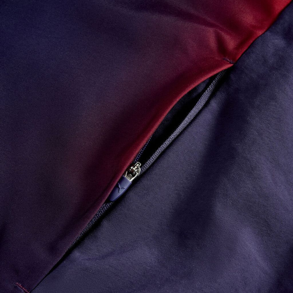 701241135001_pp_06_ferrari