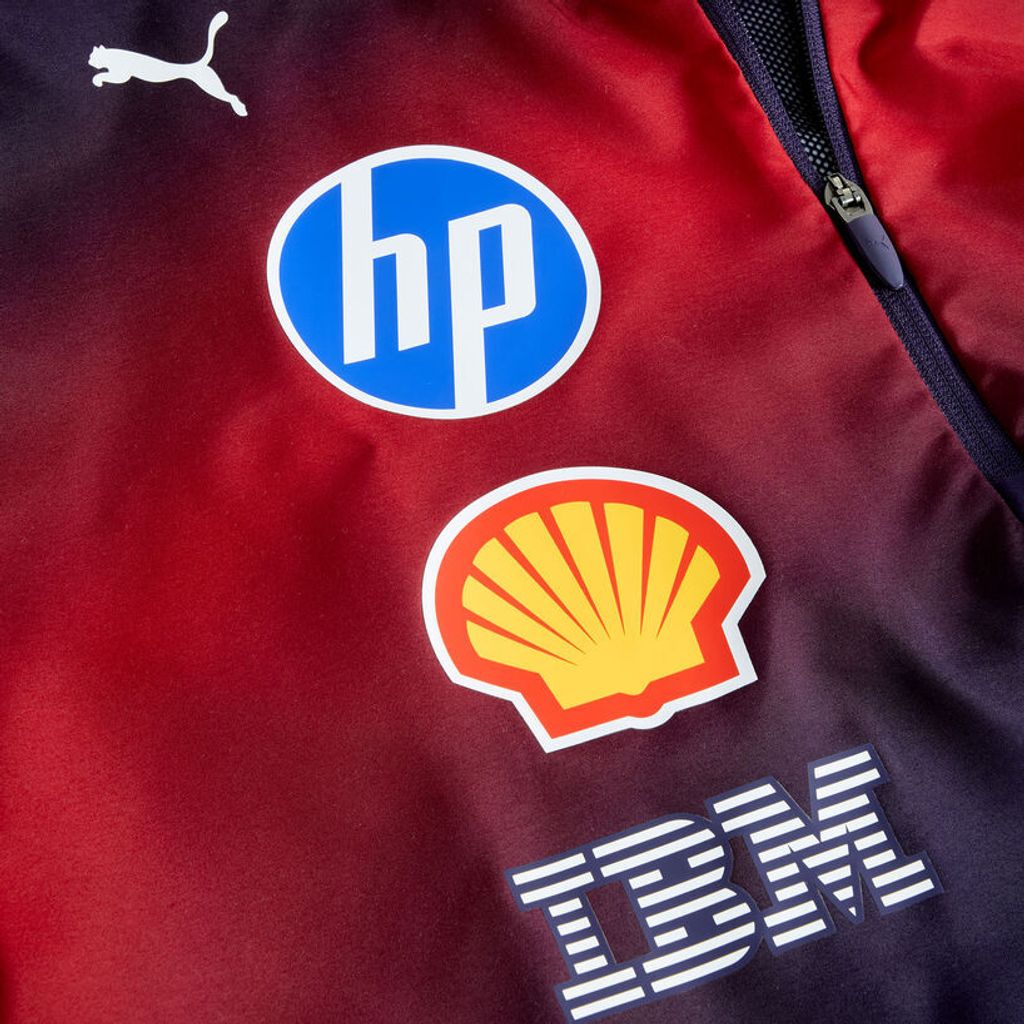 701241135001_pp_04_ferrari