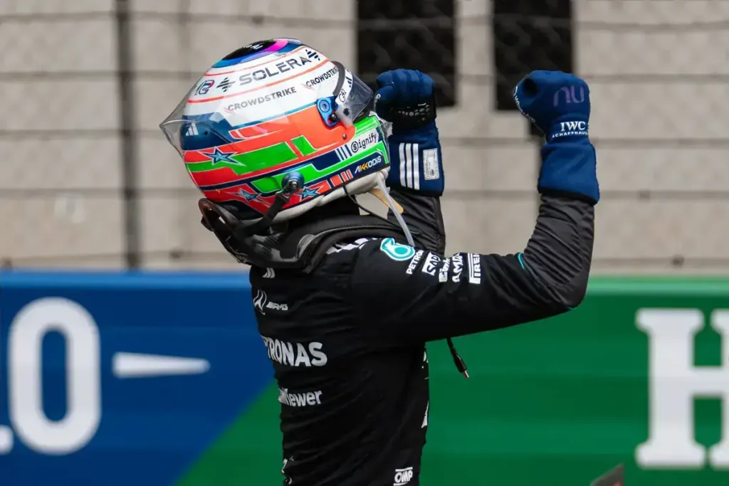 Kimi Antonelli  2026 1;5 helmet 2