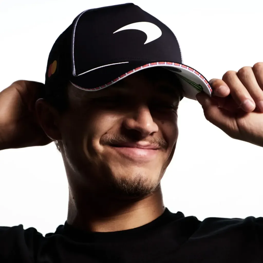 701242905001_mp_04_mclaren