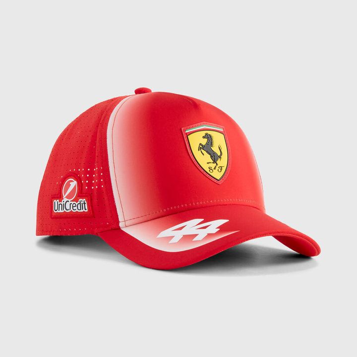 701241495001_pp_01_ferrari
