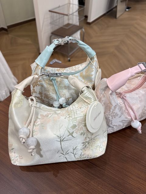 image_picker_0B789A93-885A-4E69-8DC4-92A8FB45C010-31317-00002A87319DEDA3