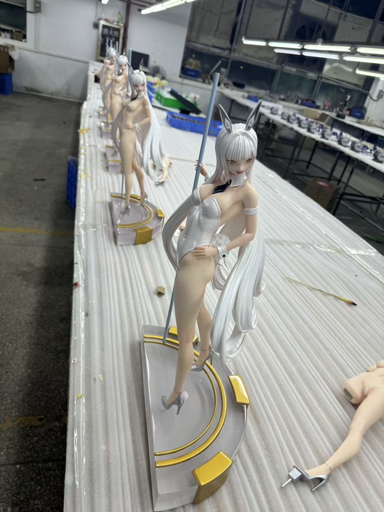 Acy NIKKE勝利女神：妮姬 黑兔&白兔