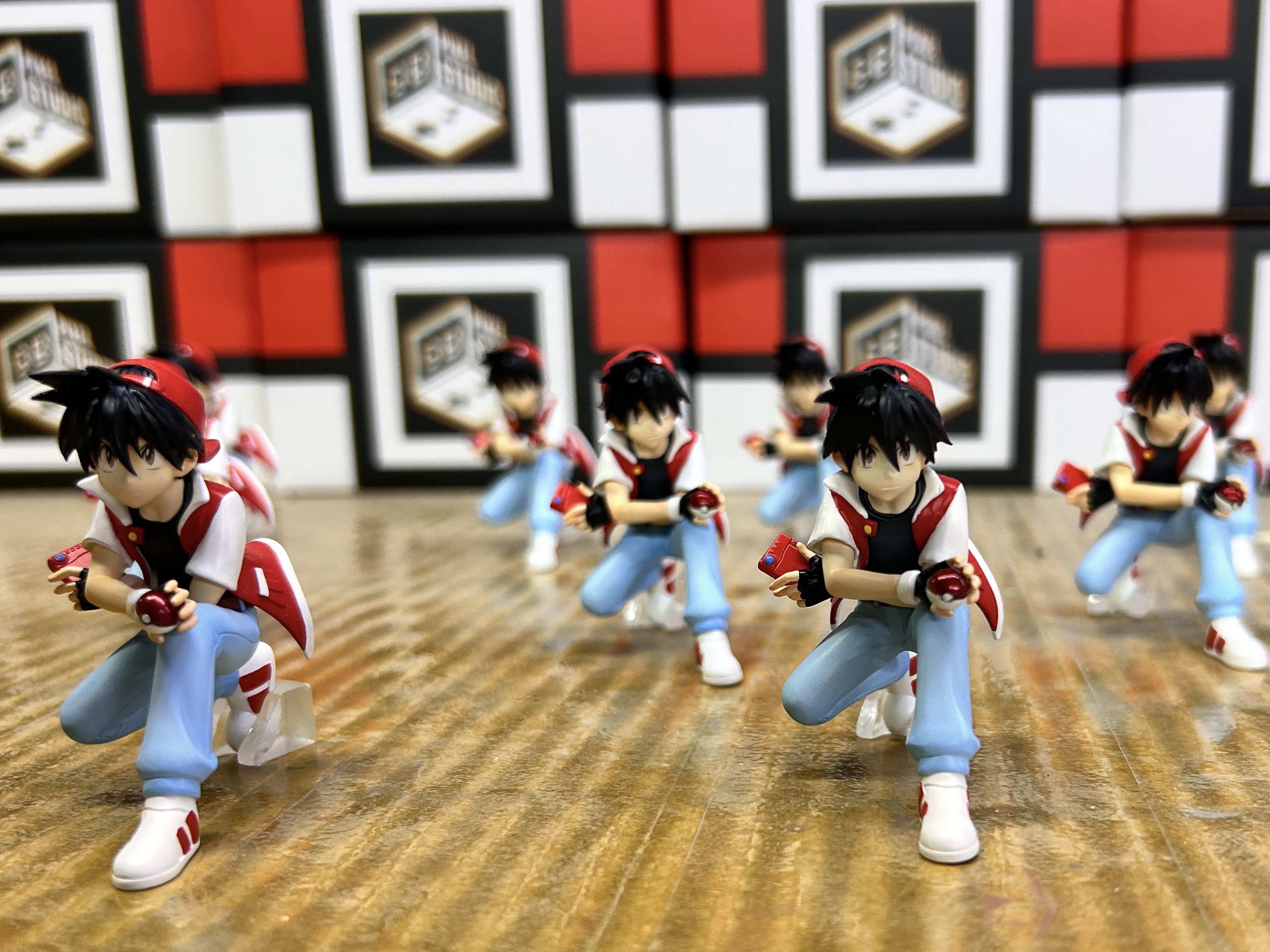 GB像素 PIXEL 圖鑑20比例經典還原系列第一彈 藍色封面小赤