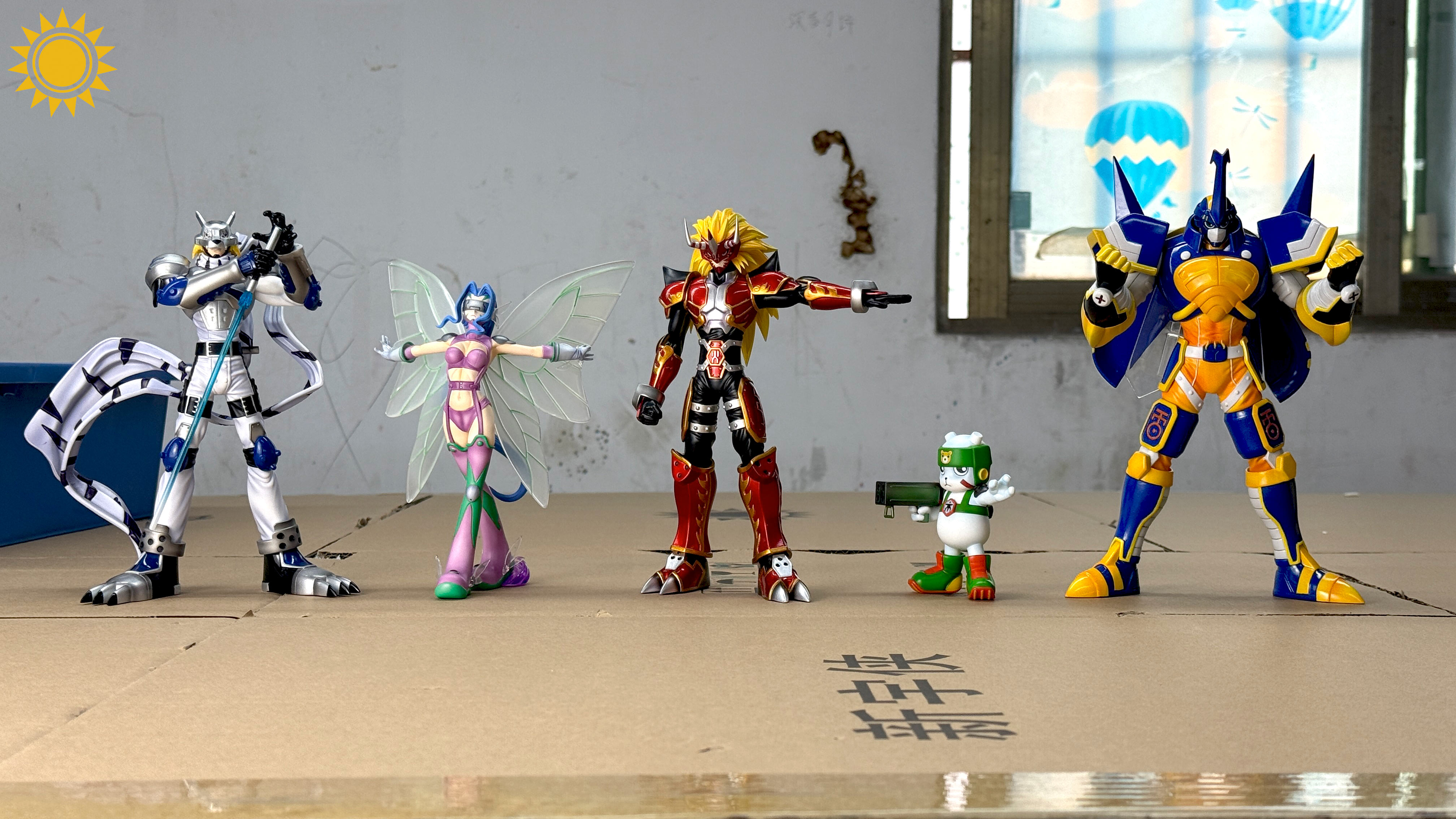 太陽模玩 （火神獸 野狼獸 電光獸 仙女獸 冰熊獸）