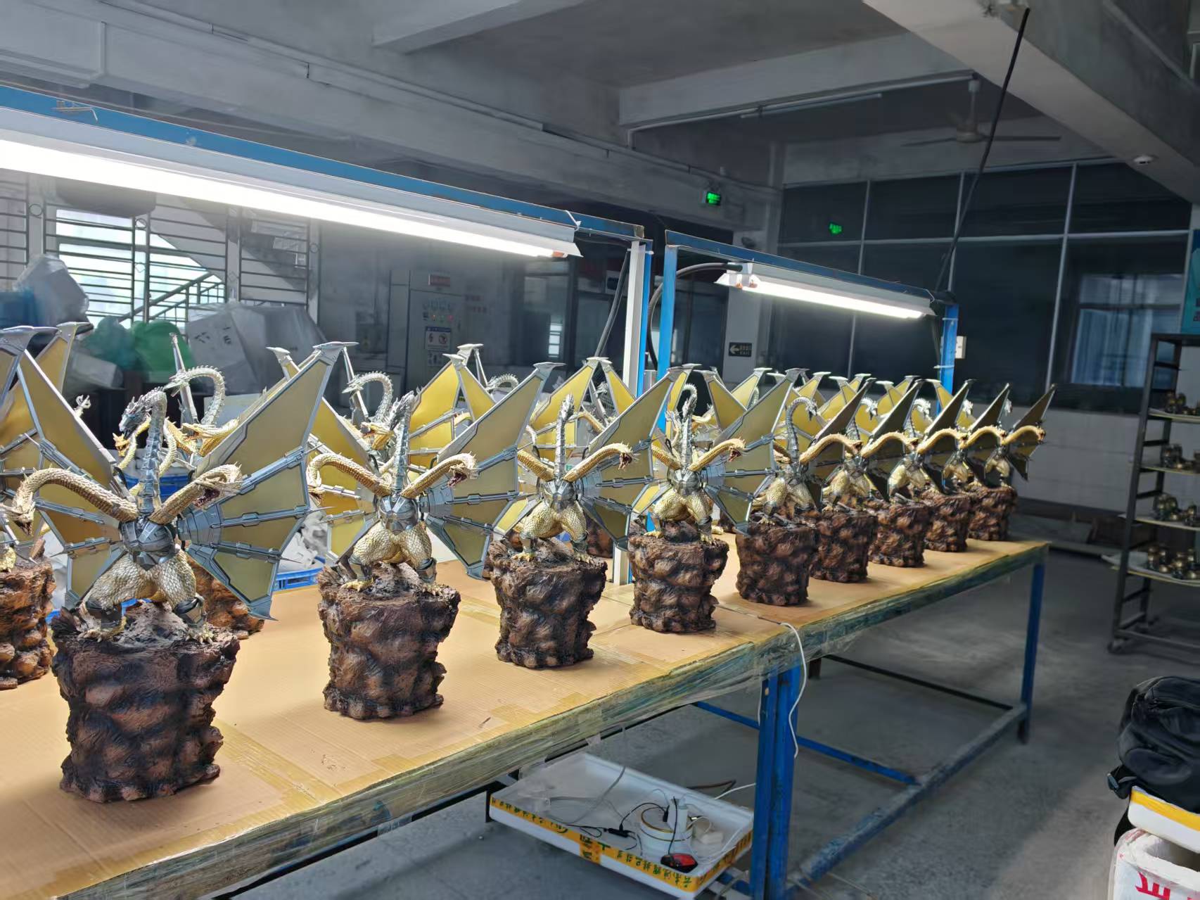 硬殻Hardcore Studio 魔龍的復仇機械基多拉登場