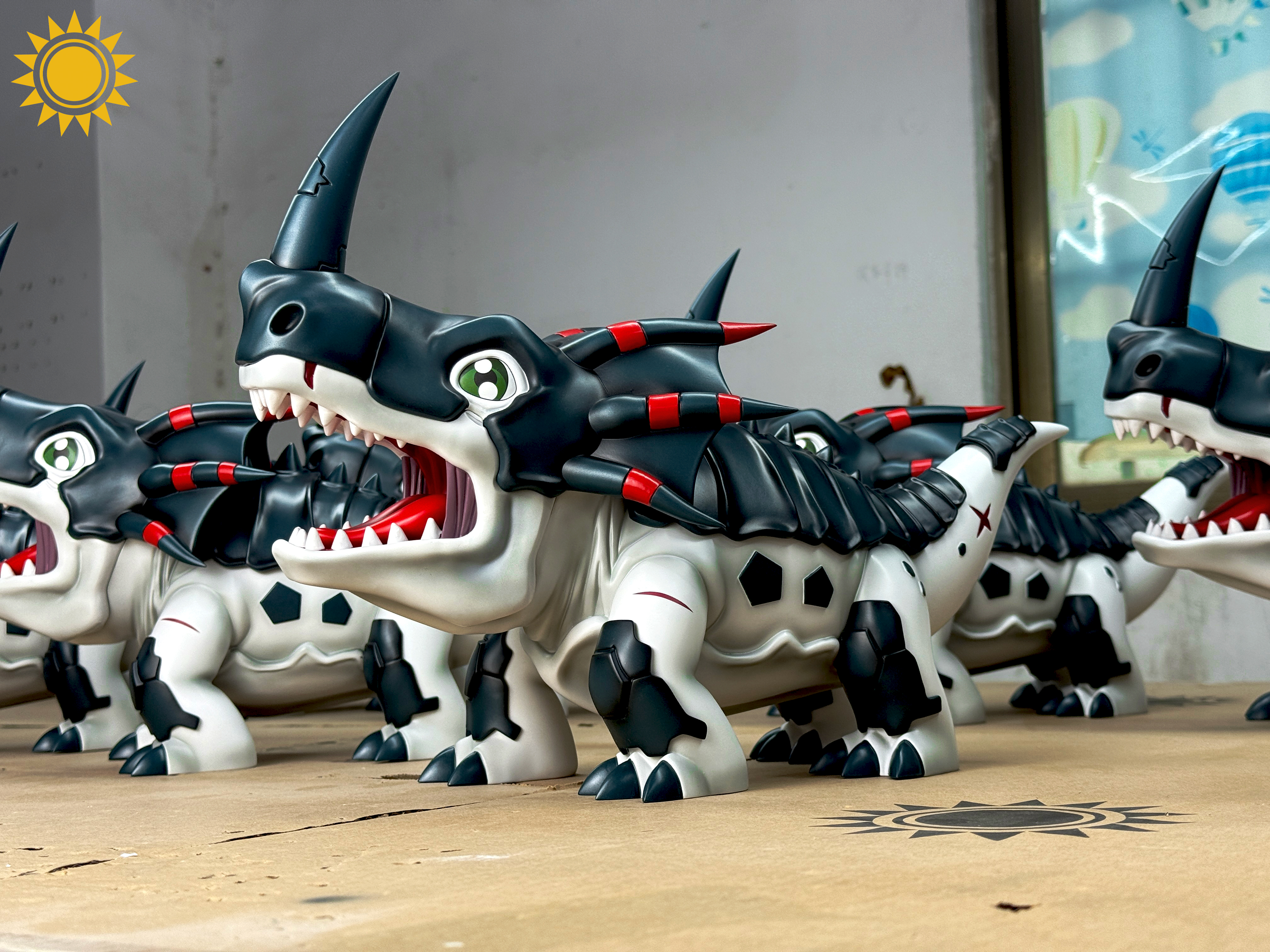 太陽模玩 角龍獸