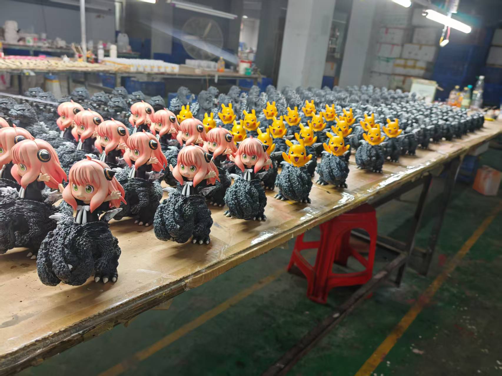硬殻工作室 變皮cos大怪獸系列 亂入劇組下班的阿尼亞