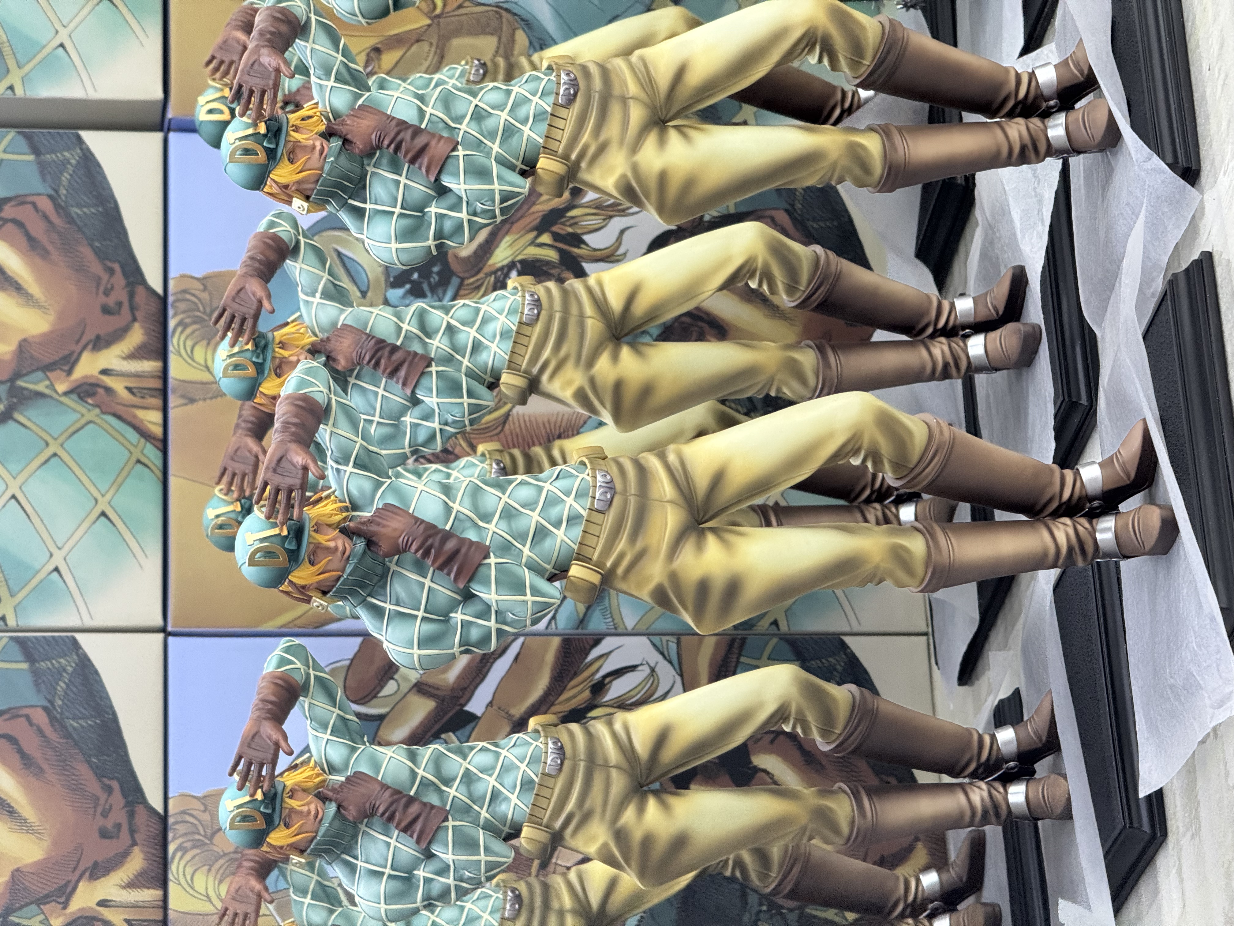 89581