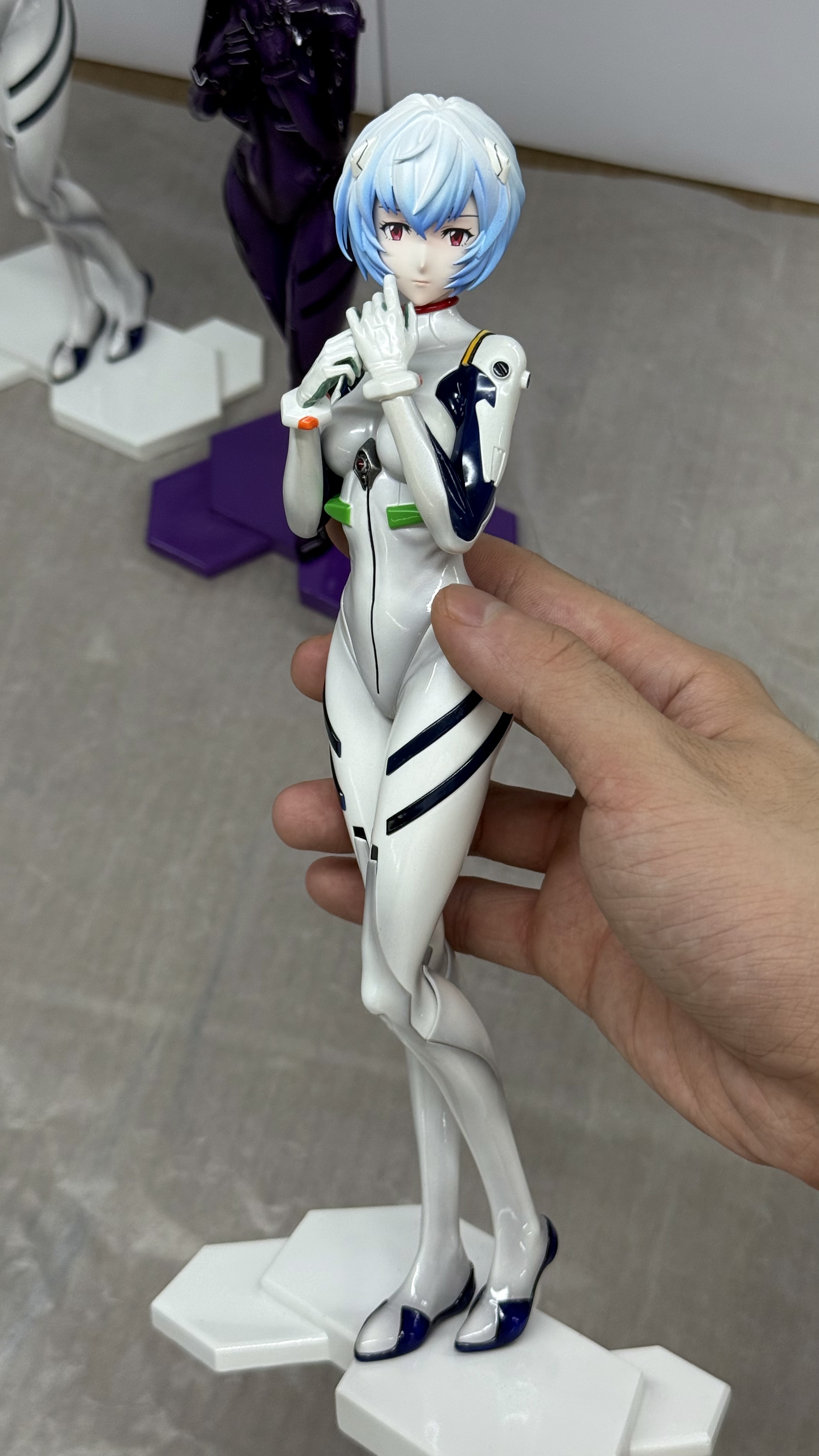 97402