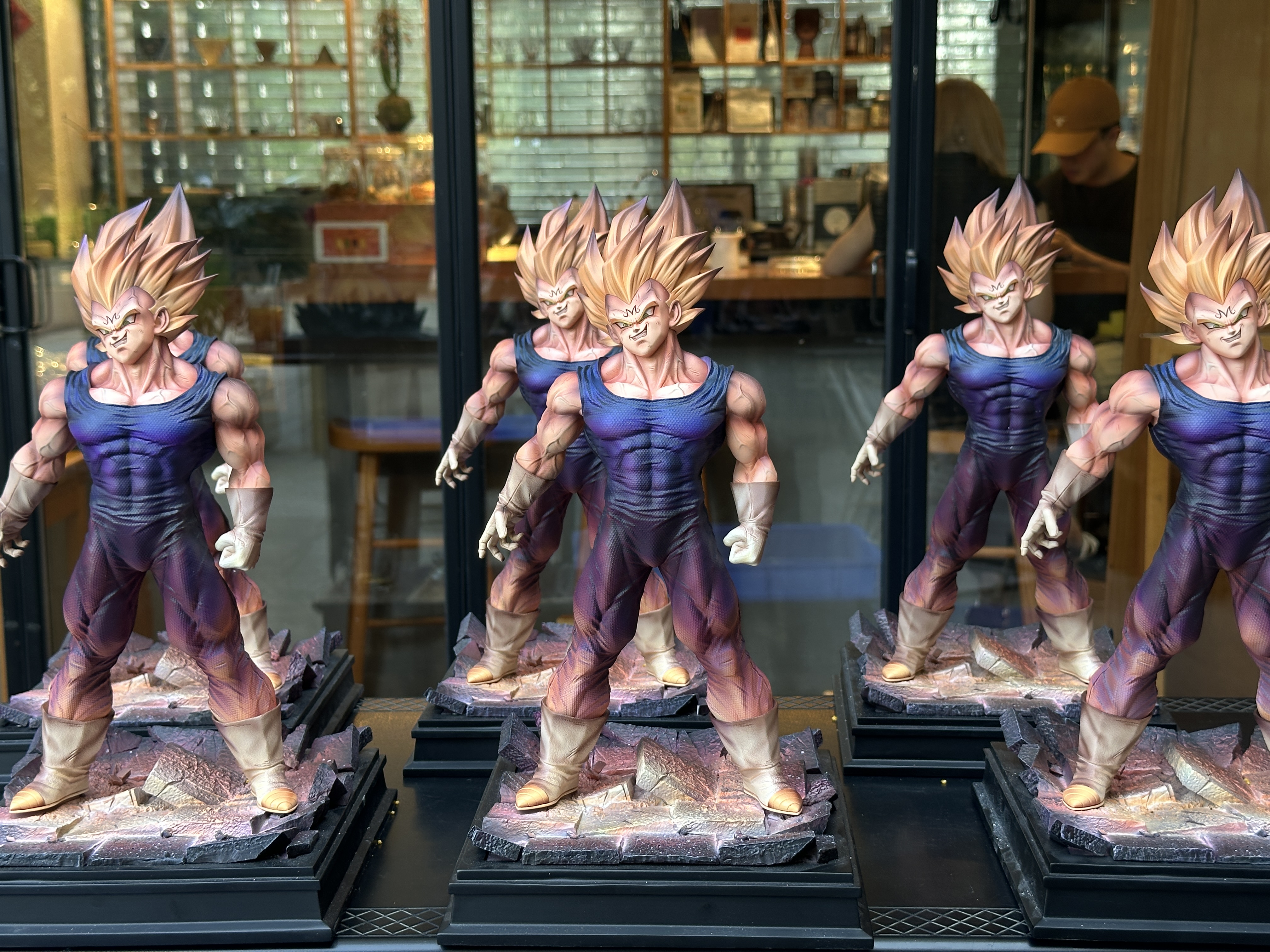 煙鬼工作室 魔貝