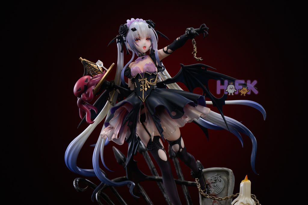 81818