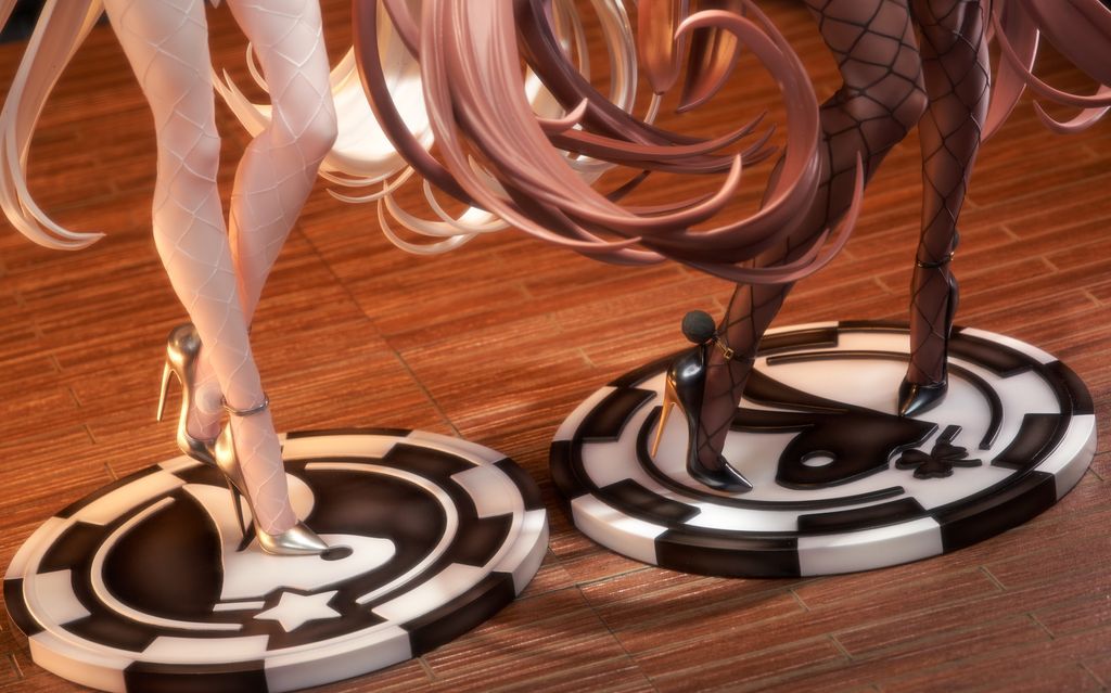 95878