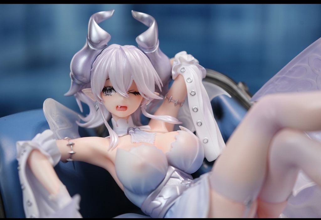 112036