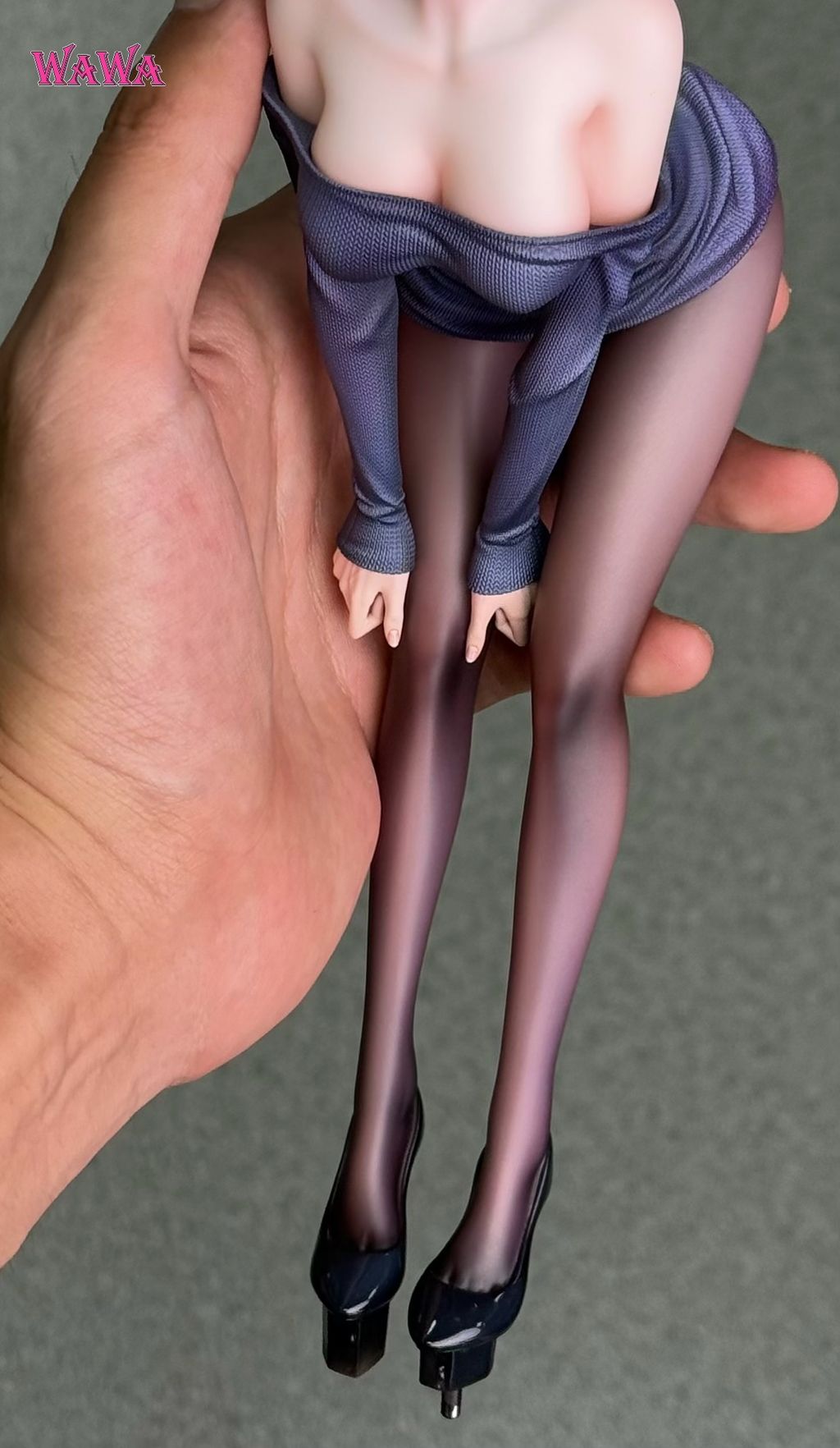 136995